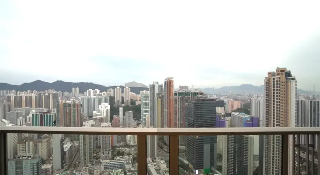 香港买房丨荃湾西万景峰近商场地铁海滨