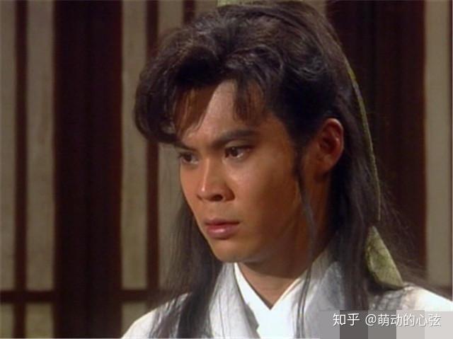 曹国辉 饰 洛云飞陈泰鸣 饰 慕容天峰潘玲玲 饰 柳如烟陈莉萍 饰 朱