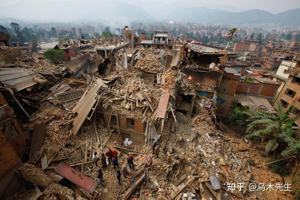甘肃积石山地震亲历者称从未经历这么大地震彻夜在屋外烤火避险地震来