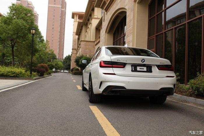 一年的研究和等待终于拿下挂念的宝马330i