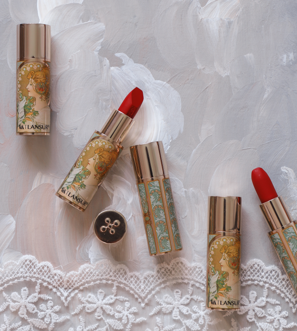 兰瑟化妆品秋季潮色篇你离好气色只差一只兰瑟雾光倾城奶油唇膏