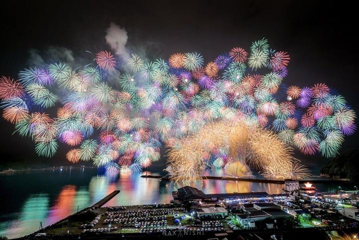 日本花火大会的美 远不止你看到那样 知乎