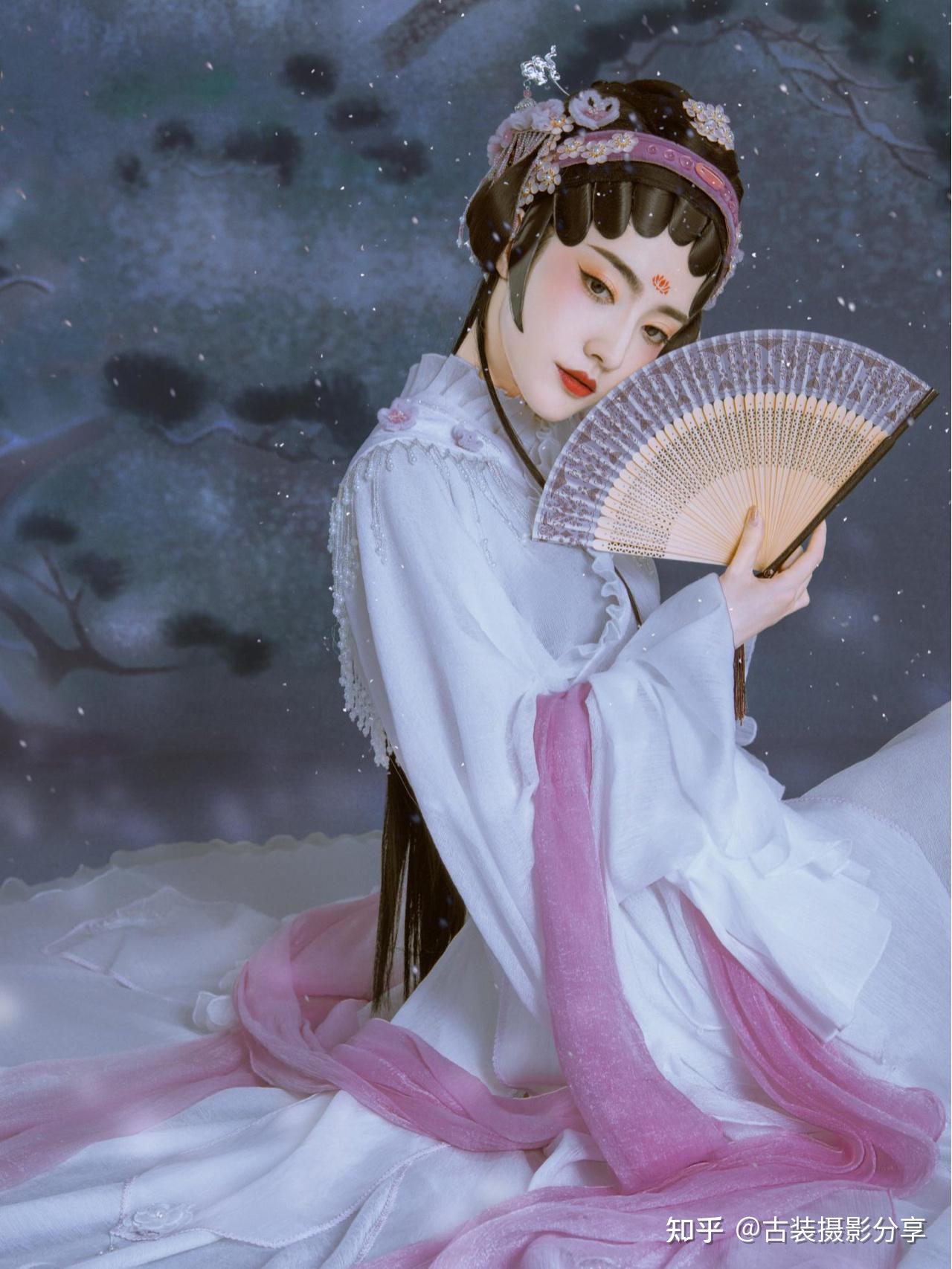 盘子女人坊客片戏曲写真银雪欣赏