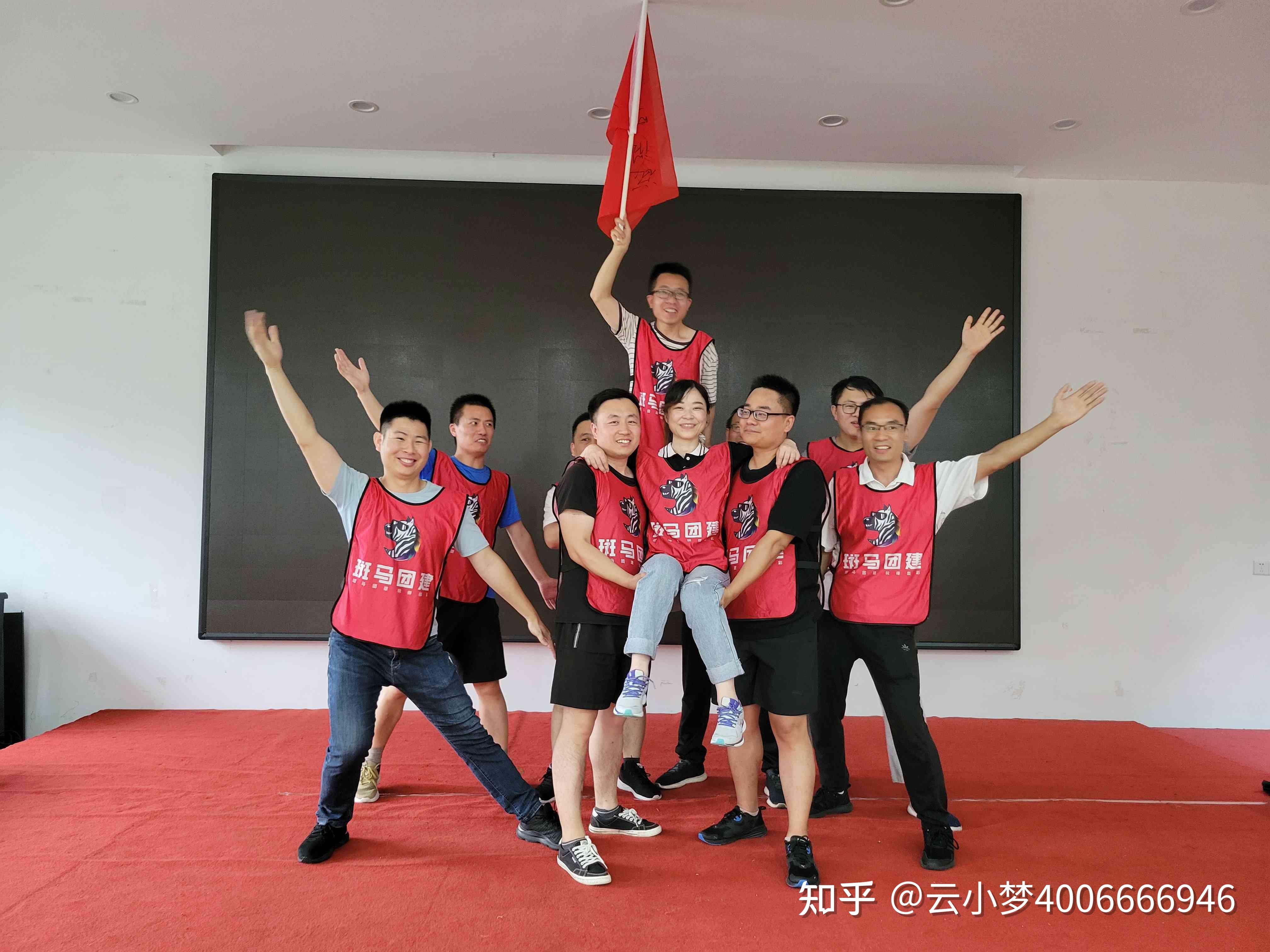 没有任何拍摄经验的团队协作新体验,分小组体验电影工作的团队效应