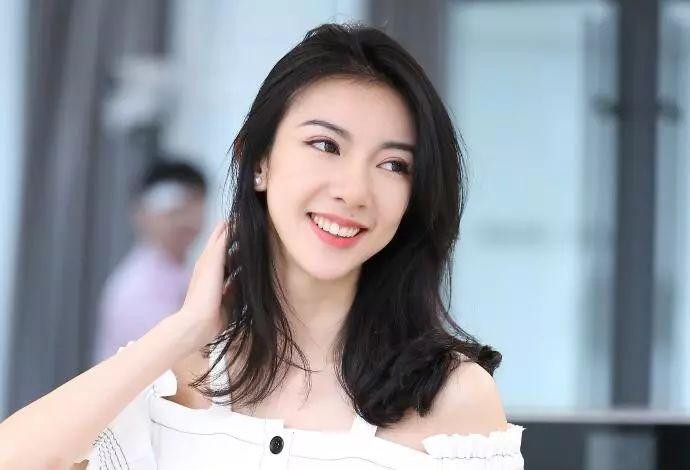 有一种恋爱方式叫张领领