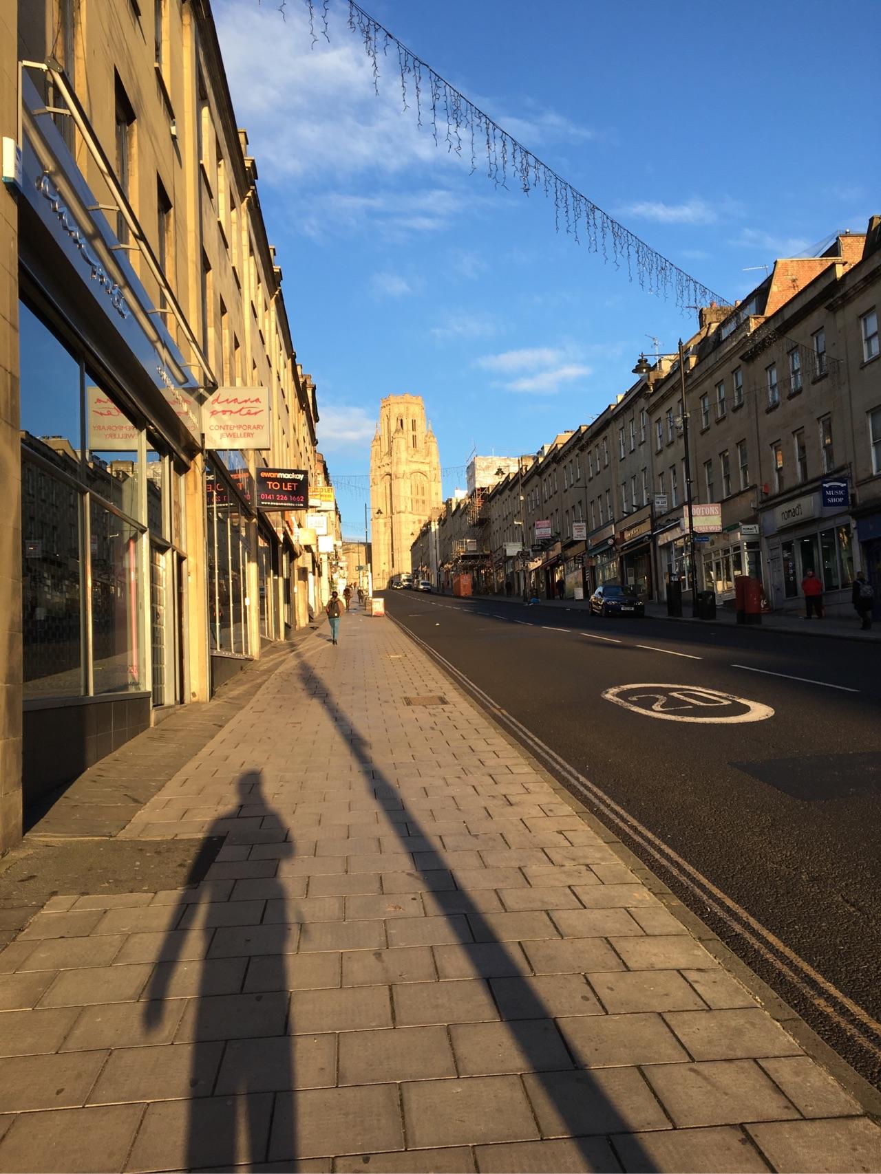 关于英国读研究生 学校选择(爱丁堡大学,布里斯
