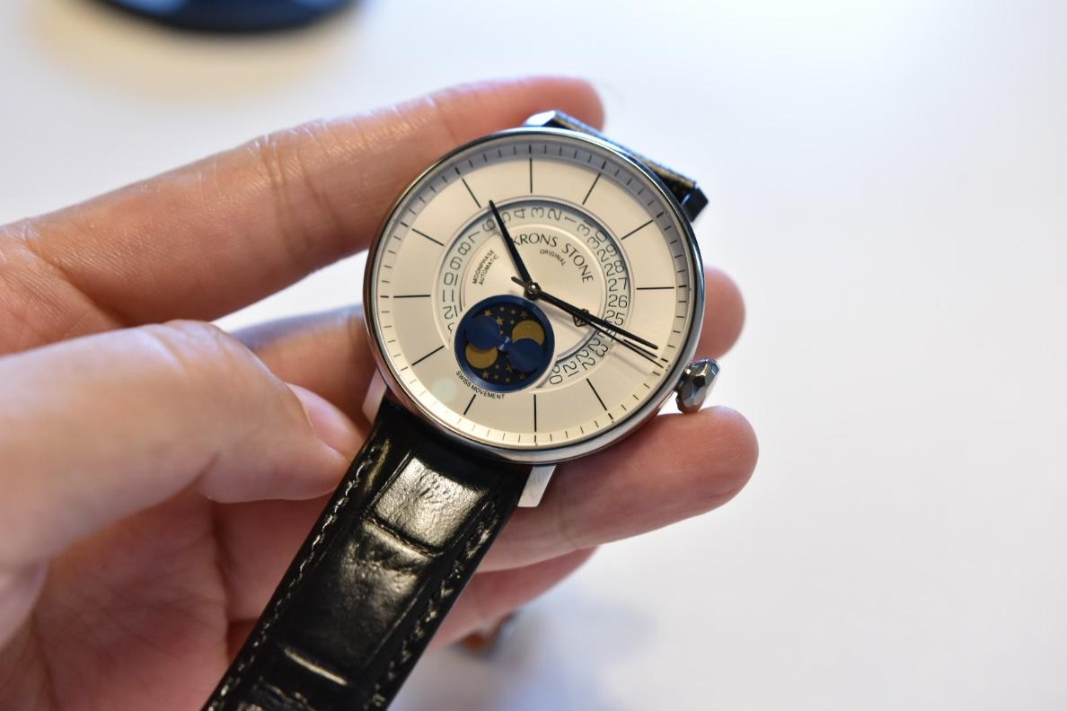 想买卝石krons stone的手表,坚持自己还是该听人劝?