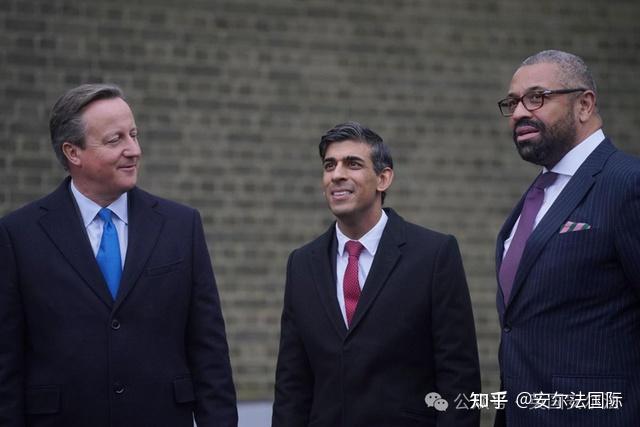 凯特王妃为母亲节公布编辑过的照片致歉剑桥大学取消公