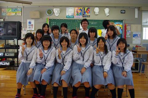 星空下重新拾起的制服梦明石中宫日本文学等 2 个话题下的优秀答主