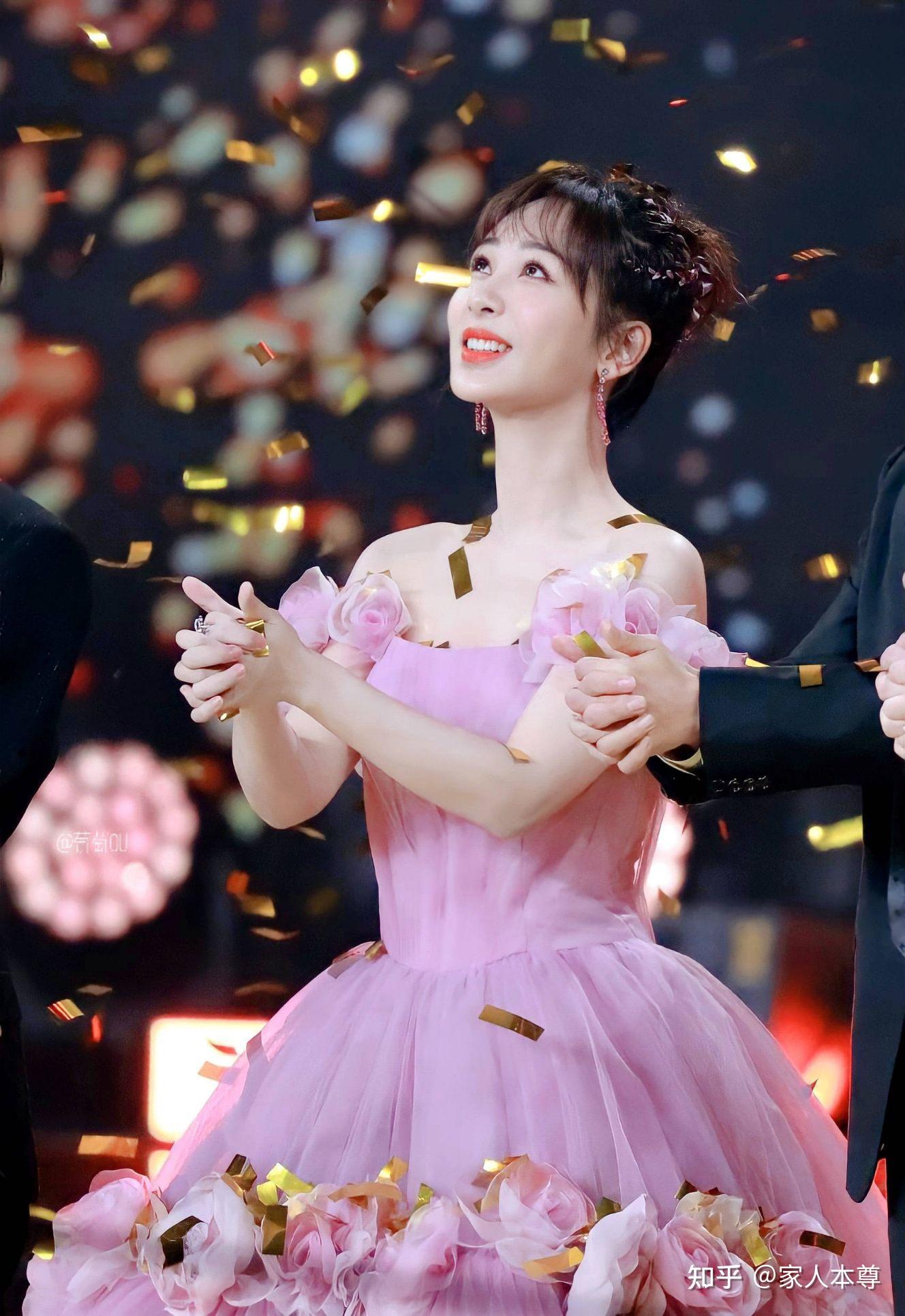 你觉得杨紫最神仙的照片是哪张?