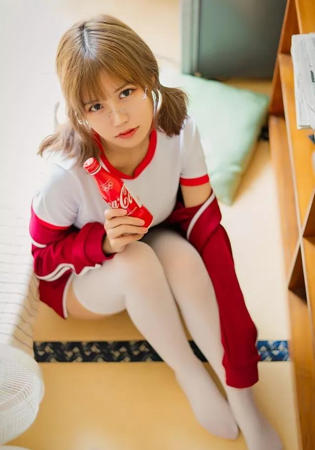 ROGLE,SK丝库,南桃Momoko,摄影师EdMosaic,Mozzi(모찌)写真合集下载-星颜少女