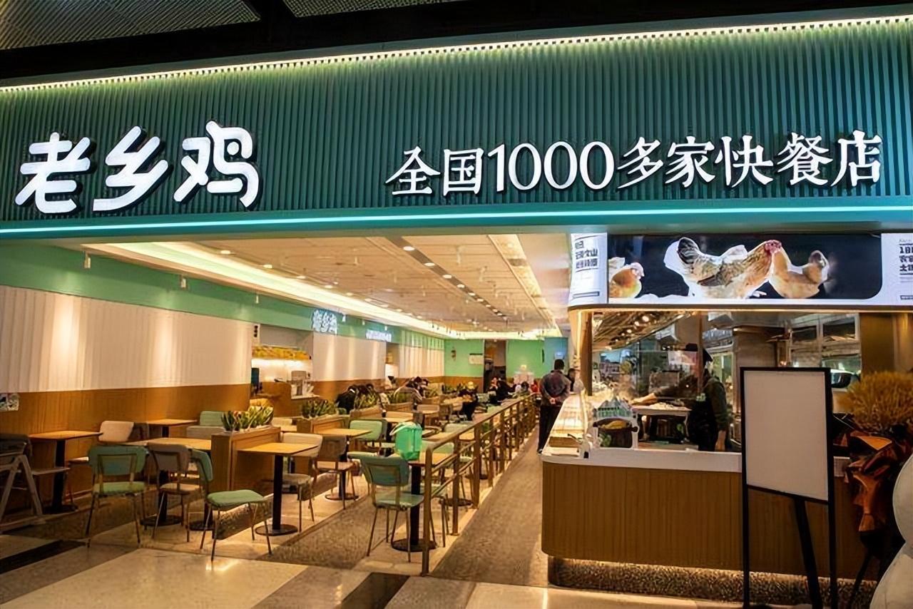 马斯克称中国电动汽车世界领先,何小鹏回应;老乡鸡回应1.