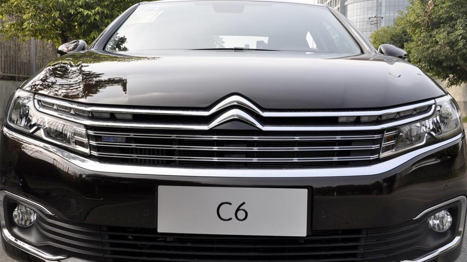 二手雪铁龙c6六年还值9万就让它烂在市场里吧