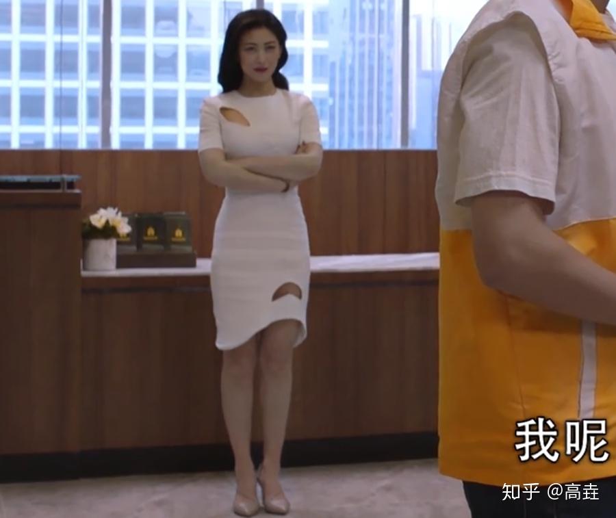 精英律师中栗娜的60多套职场穿搭,真美