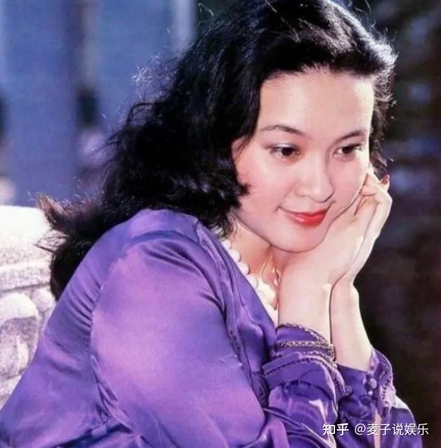 演员方舒：两婚两离，独自养大两个女儿，如今女儿成了她的骄傲 - 知乎