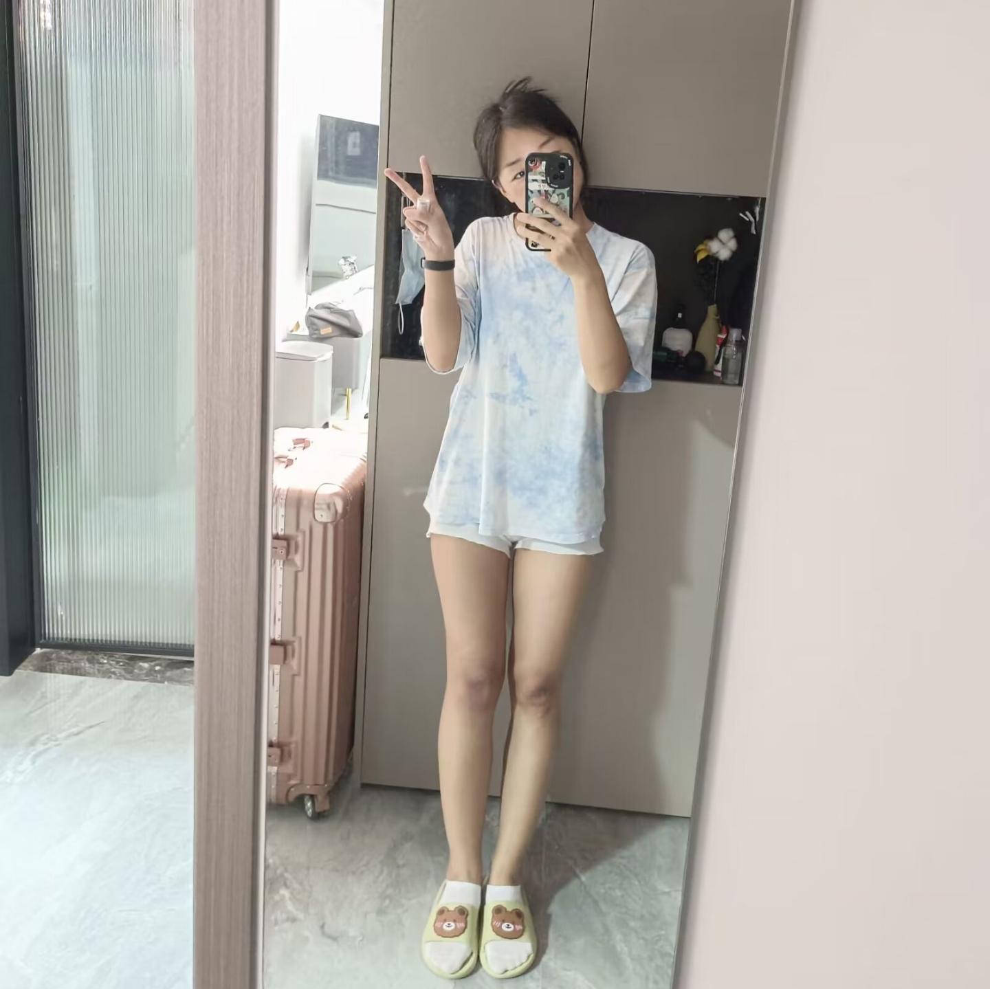 李莞莞