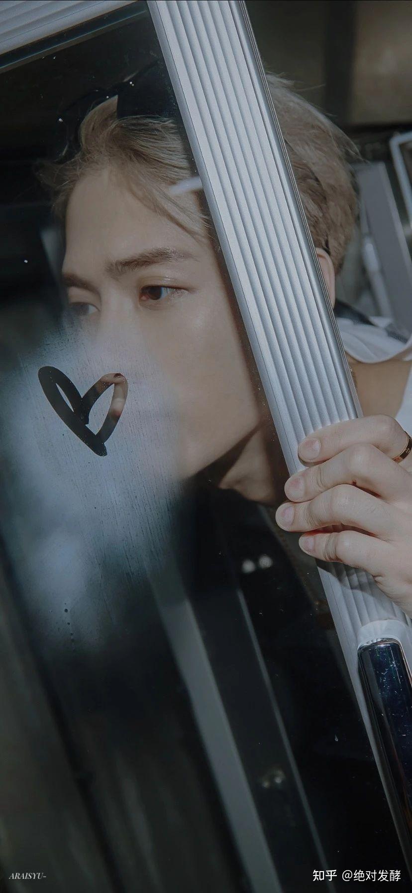 王嘉尔壁纸高清无水印~ - 知乎