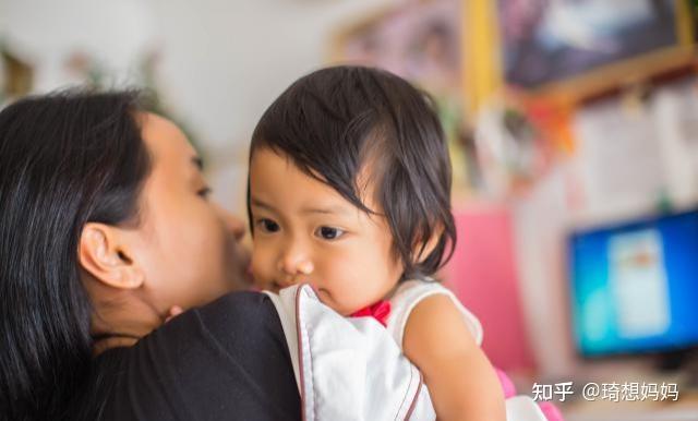 女儿上幼儿园，从哭闹到生病还要上学，我引导娃的方法，分享给你