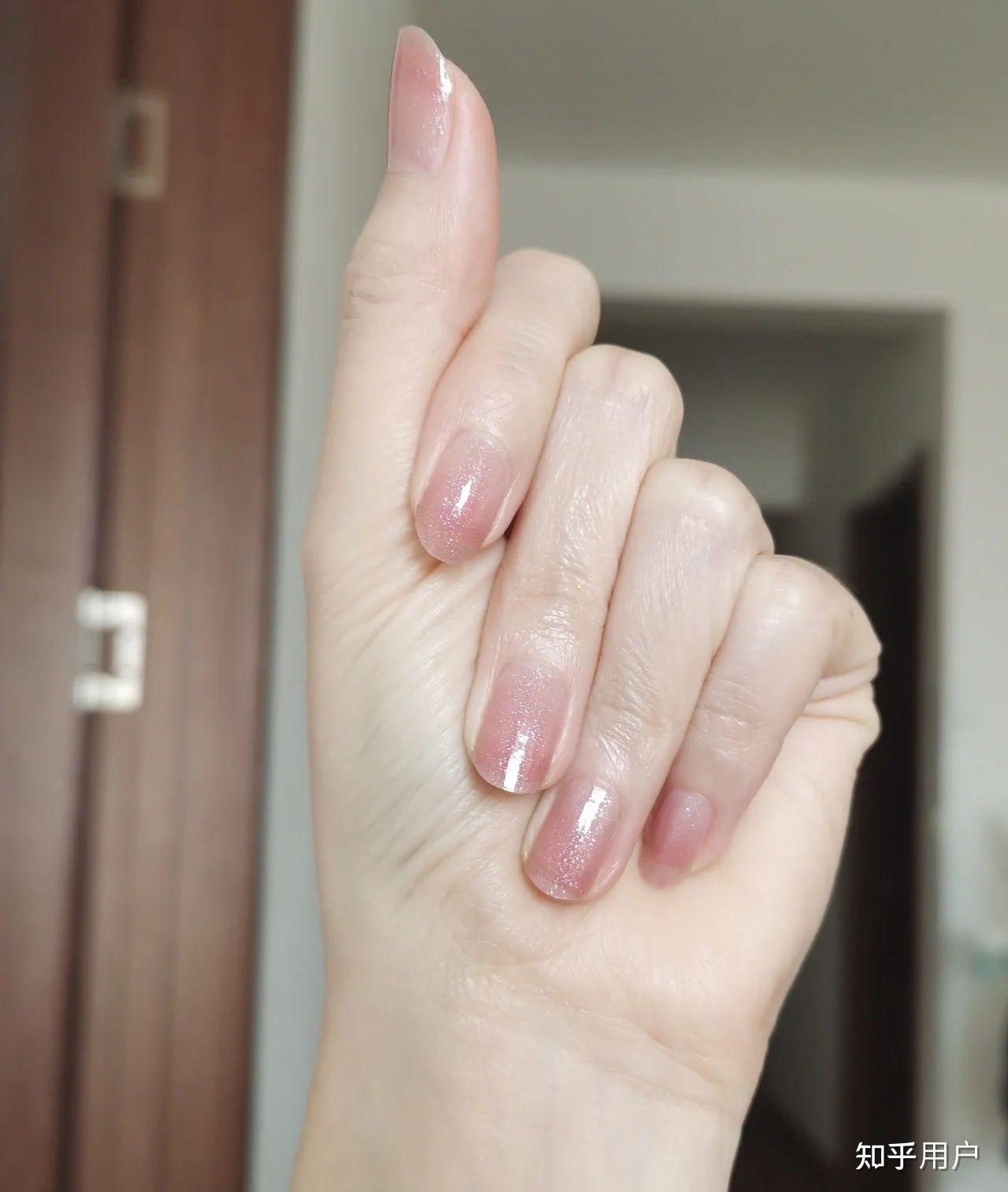 女生的手怎样变好看