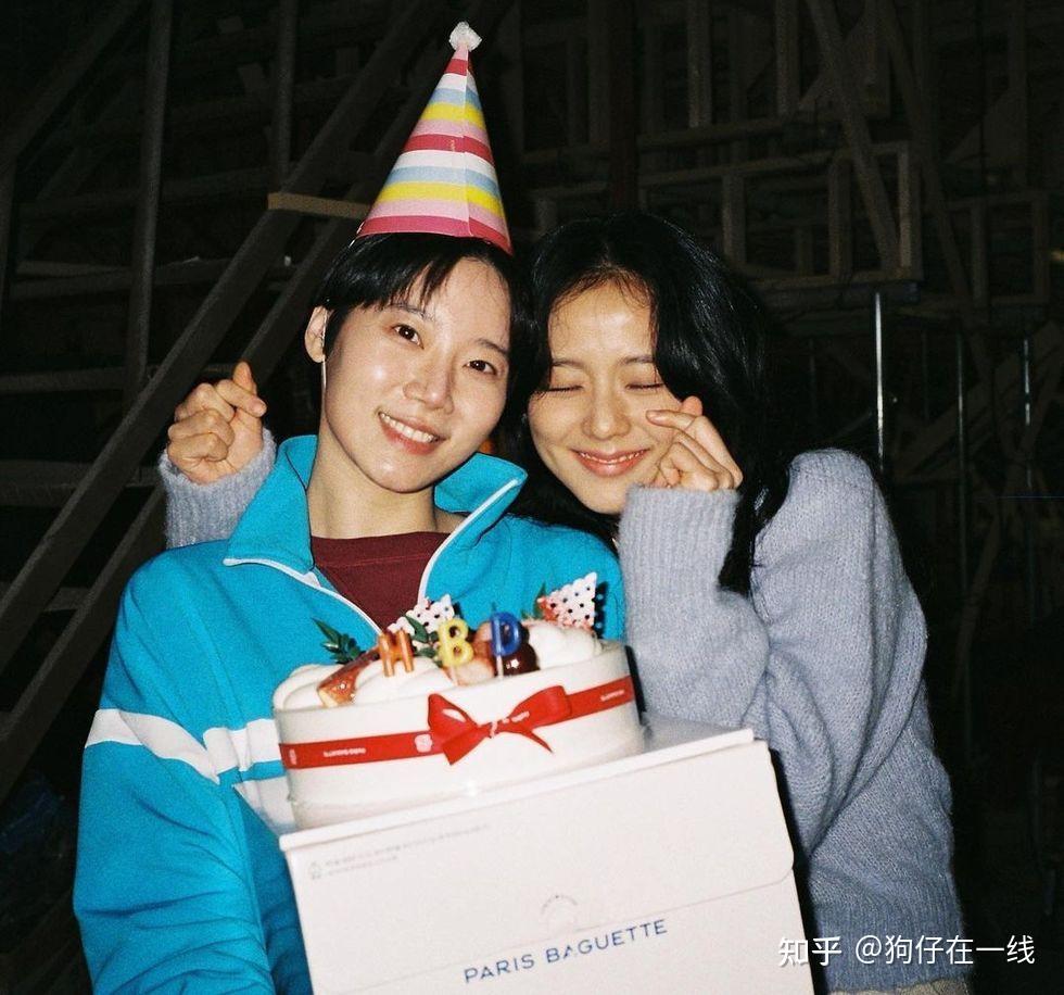 金泰希的妹妹,《柔美的细胞小将》朴珍荣的前女友