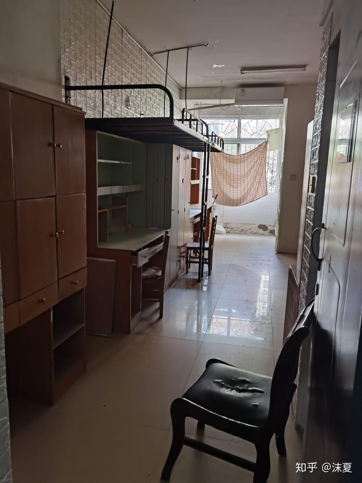 湖南财政经济学院的宿舍现在如何啊?