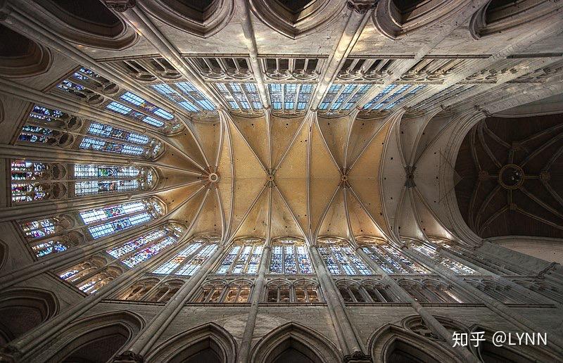 哥特建筑中四分肋架拱和六分肋架拱有什么区别吗? - 知乎