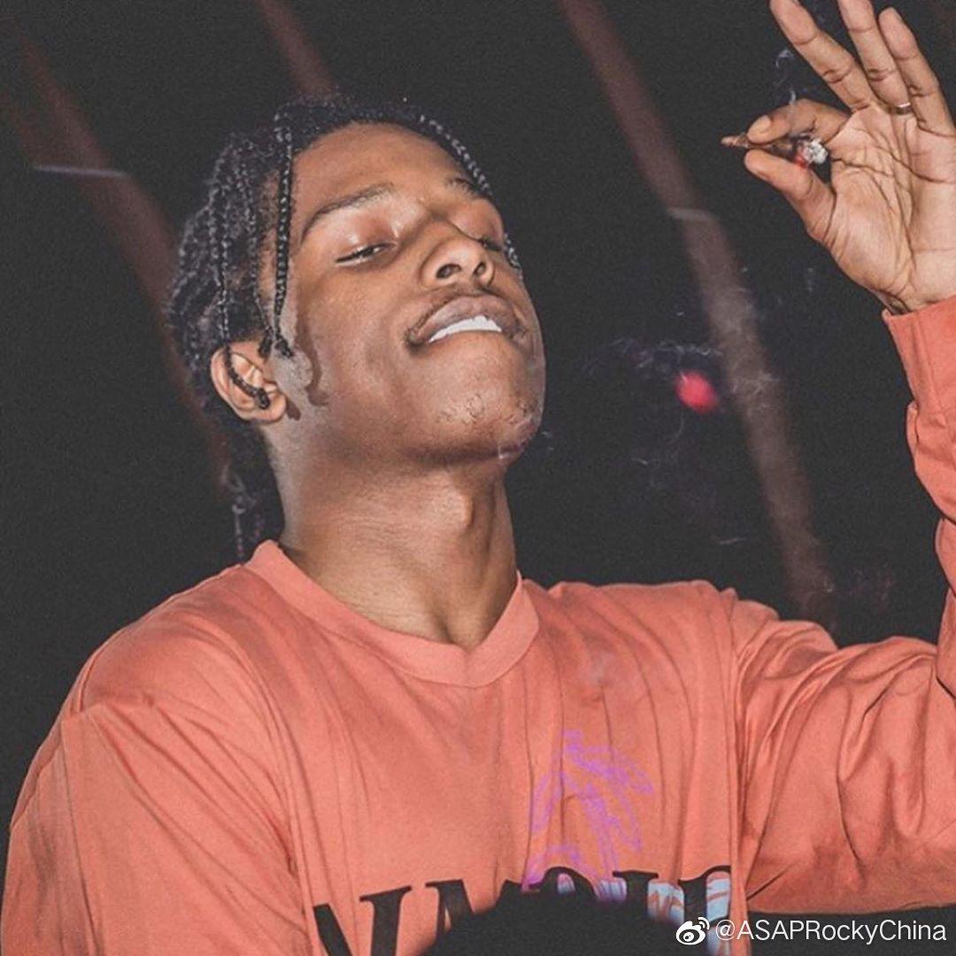 有哪些长得非常帅气的黑人男性?