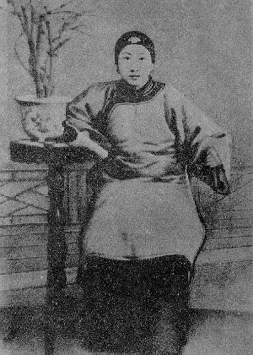 101年前的今天不做官太太要做谭嗣同的鉴湖女侠秋瑾就义