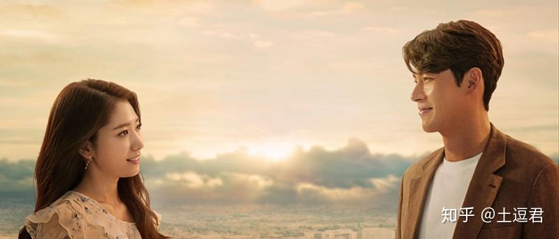 这部AR游戏式韩剧里最可怕的不是生死轮回，是被监控操纵的恐惧