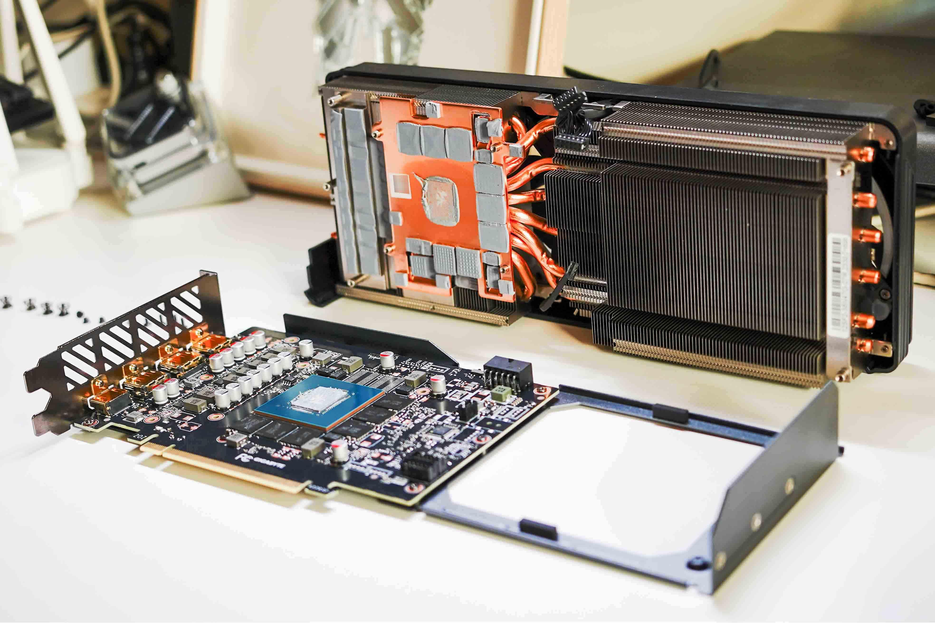 精准刀法但值得升级丨rtx4070super魔鹰拆解与通用一键超频教程