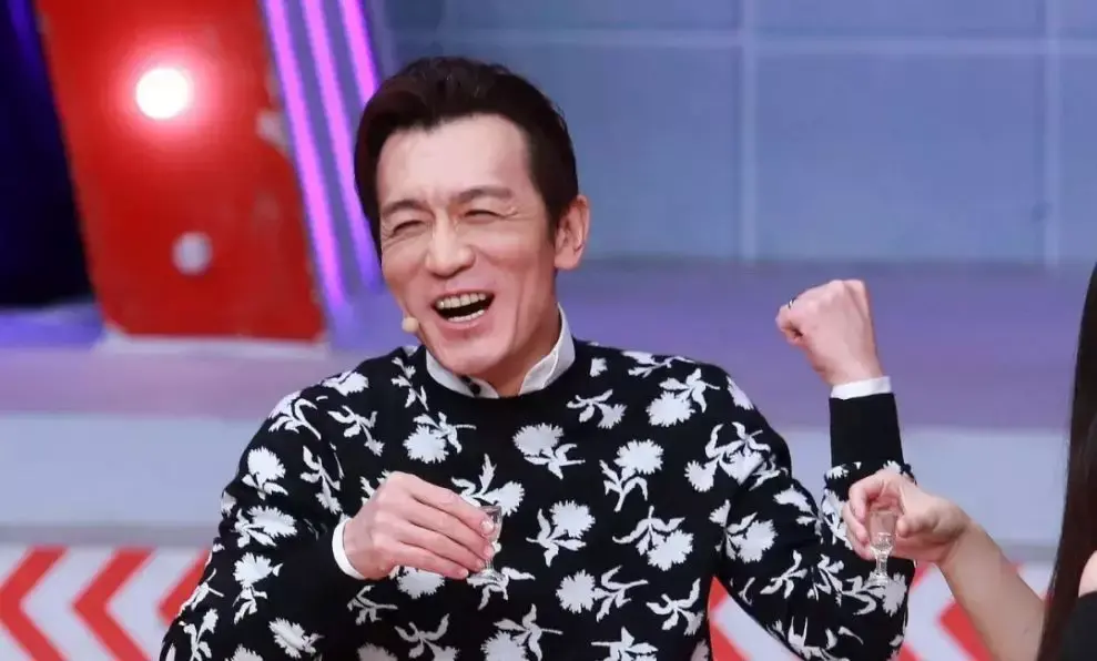 李咏逝世一个时代正在落幕请珍惜当下