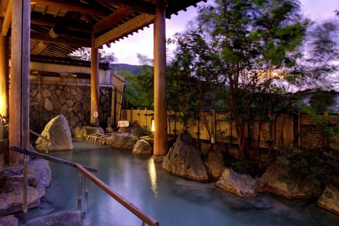 日本和风老式温泉旅馆——人生一大享受!住出情怀,泡出品位~
