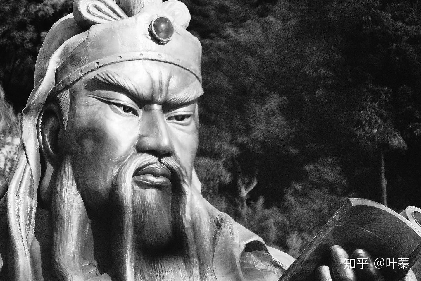 从庙堂武圣到市井保护神:关公凭什么收服香港,让商业、警察、古惑仔、黑道共同跪拜-附古惑仔片段以及深水埗关帝庙门口小红马的2026年新年祝福 - 知乎