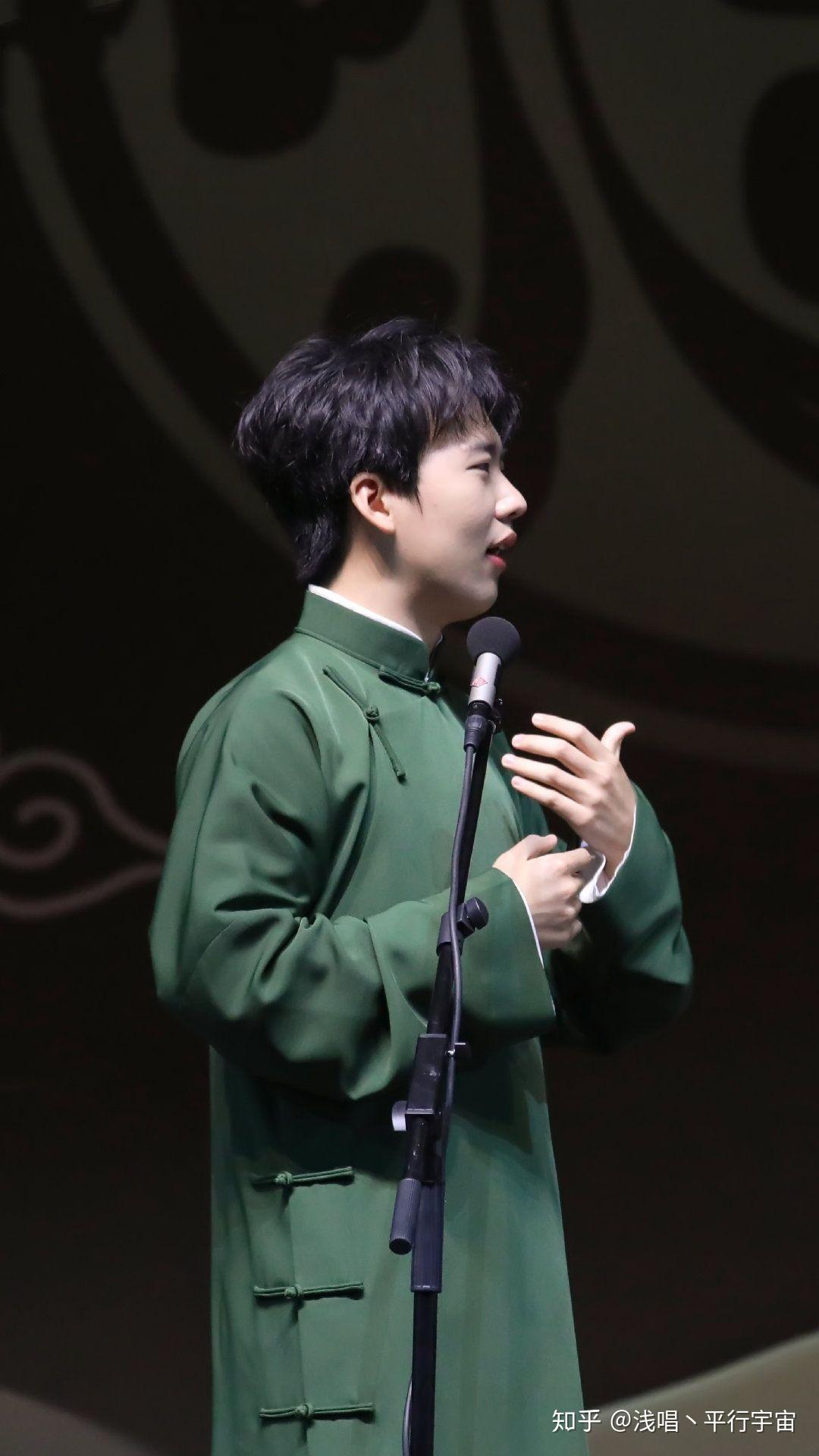 有没有郭麒麟的帅照呀