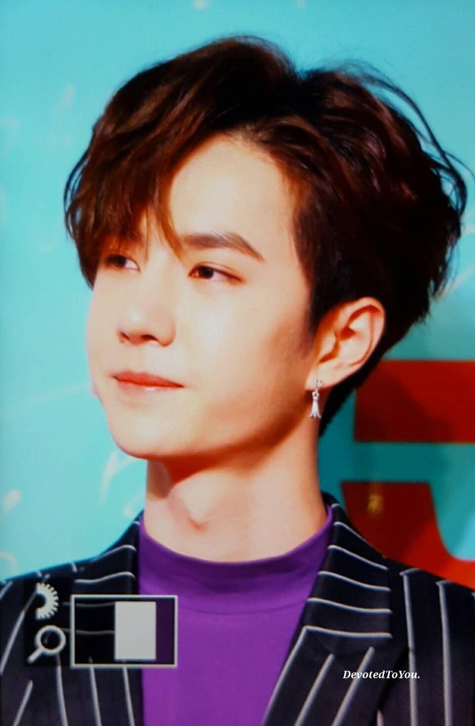 治愈系王一博的括弧笑