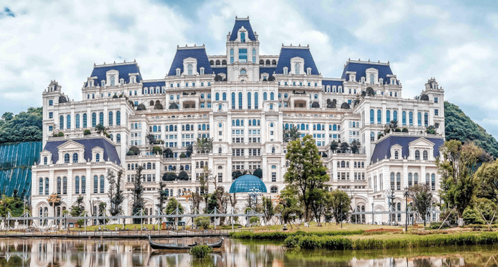 中国第一豪宅"贵阳白宫"!造价27亿,只住两户人家?