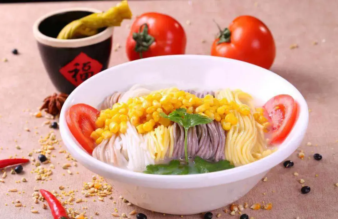 街上随处可见的五谷鱼粉,有什么魅力让人连汤底都喝完 - 知乎