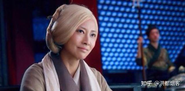 裘千尺遇到了绝情谷主公孙止,两人结为夫妻.