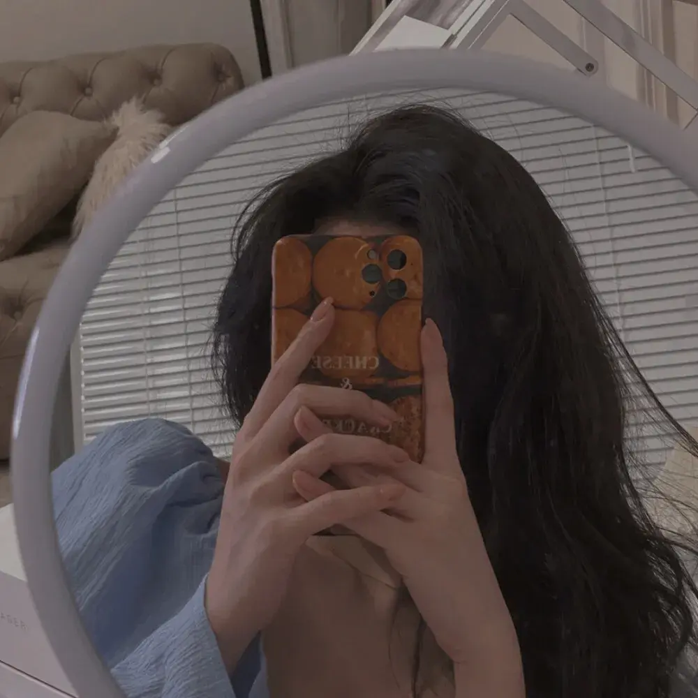 110张氛围感的女生微信头像