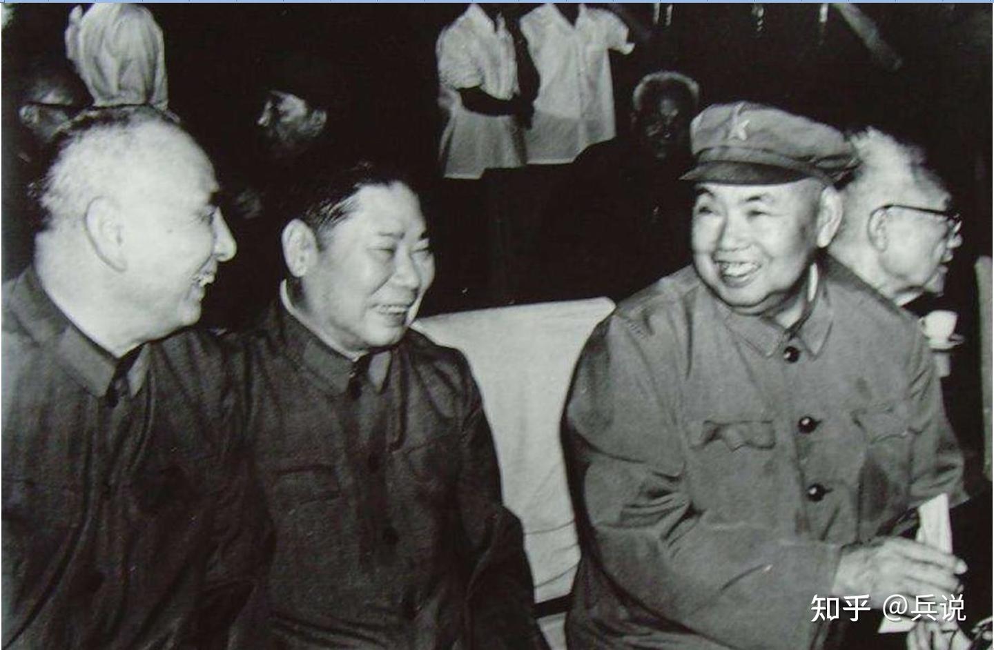 军中“三陈”的战功大、职级高，为何知名度不如“三杨”？ - 知乎
