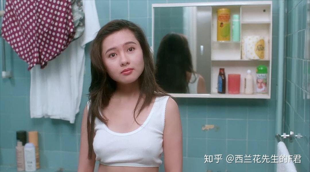 如何评价李丽珍的长相