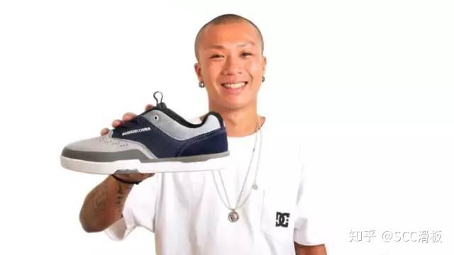 人物专访adee卢弘成探究滑手背后不为人知的辛酸