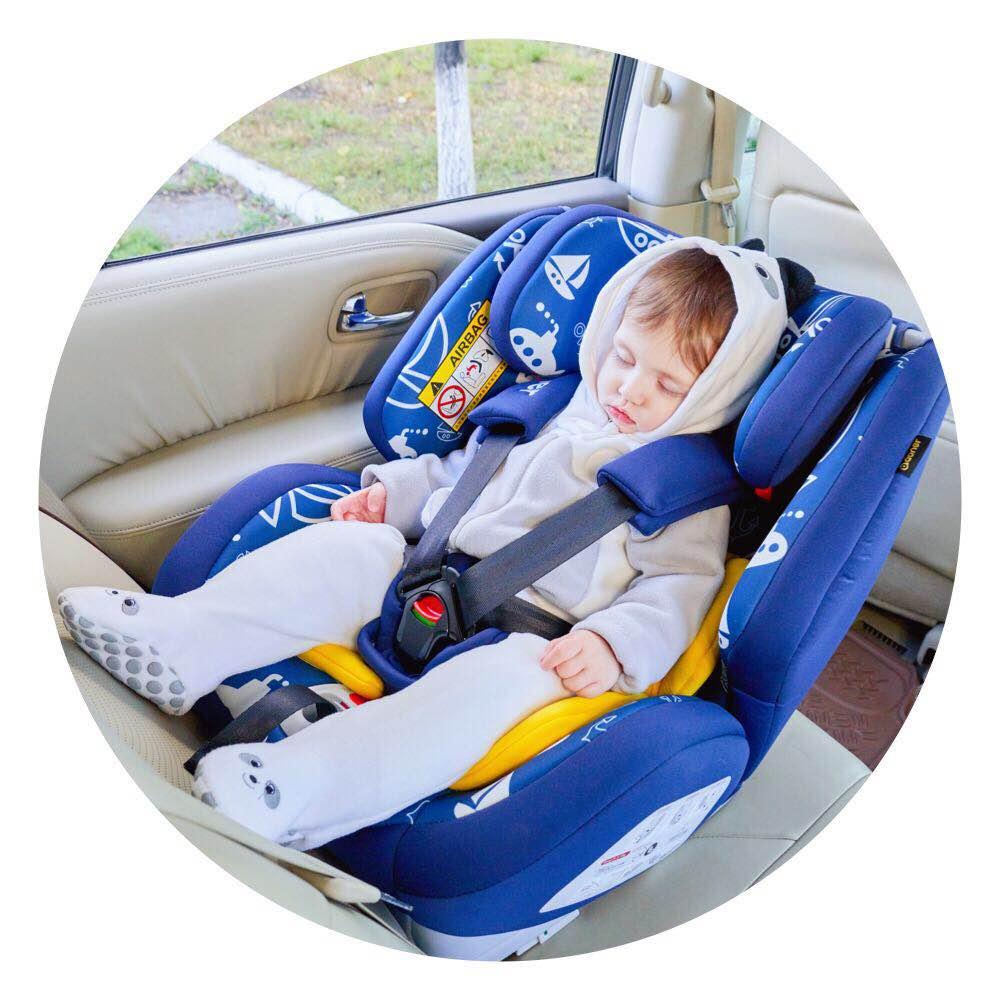 河北邯郸26路公交车儿童安全座椅直接上