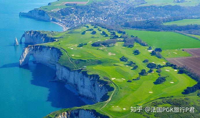 别看这个诺曼底小镇那么低调,这里可是雨果,莫泊桑,莫奈,波德莱尔等