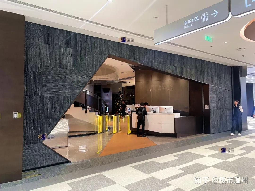 一大批中高端品牌从温州各大商业综合体撤离怎么了