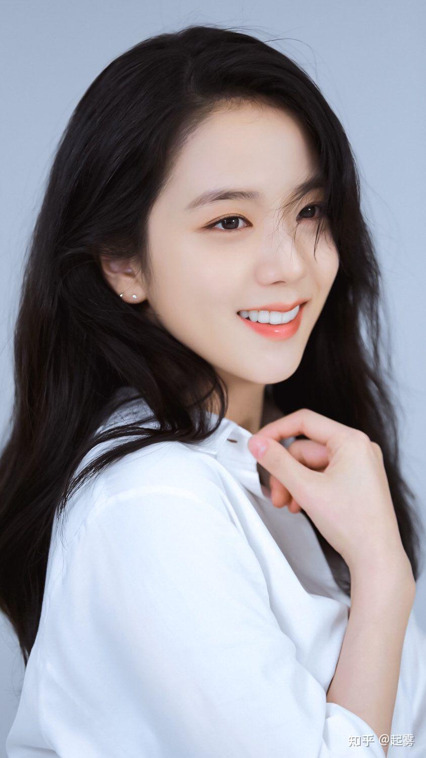 你觉得blackpink里的jisoo金智秀是个什么样的人? - 知乎