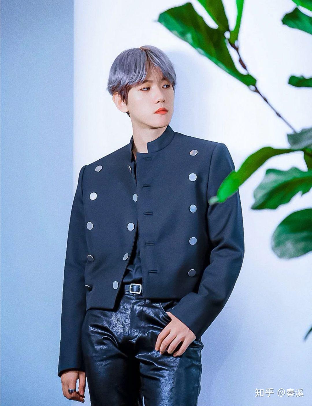 有没有边伯贤solo1时的好看图片