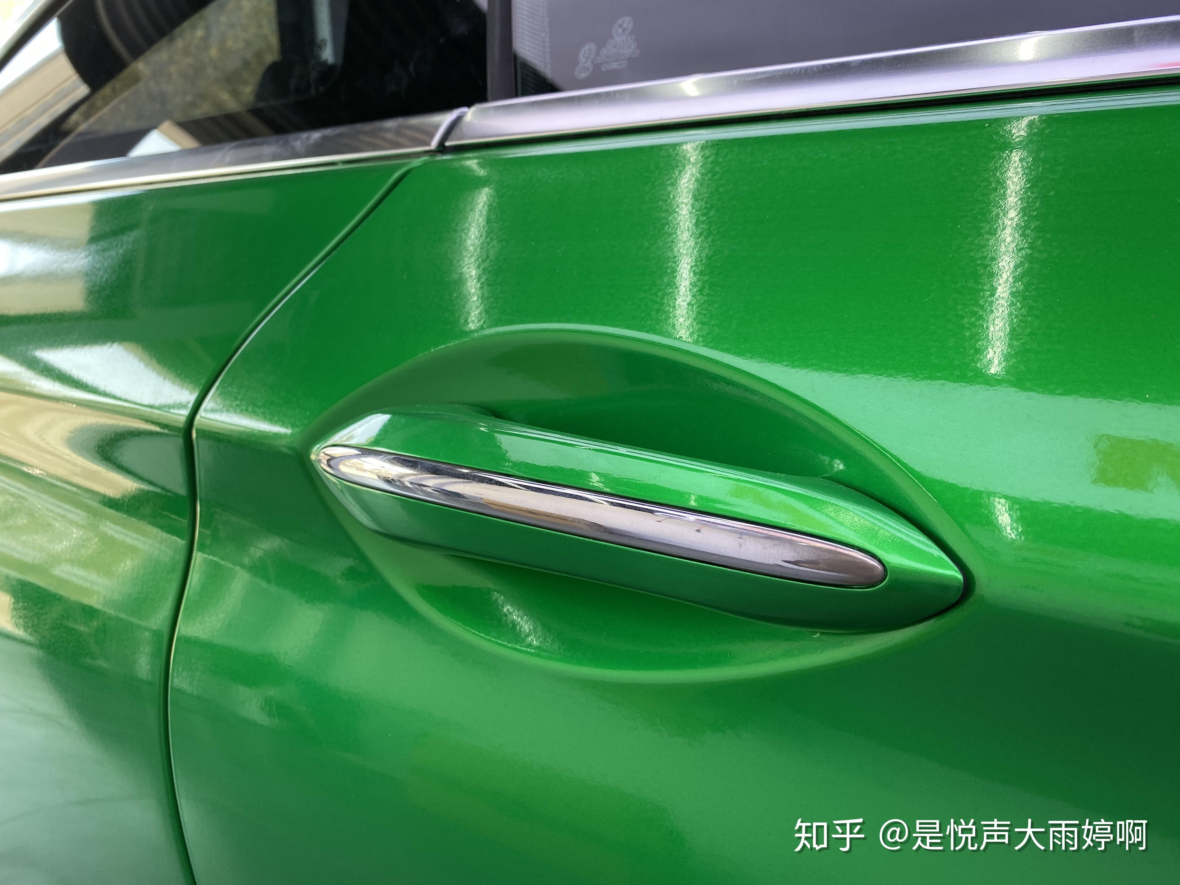 汽车玻璃膜绿色效果图图片