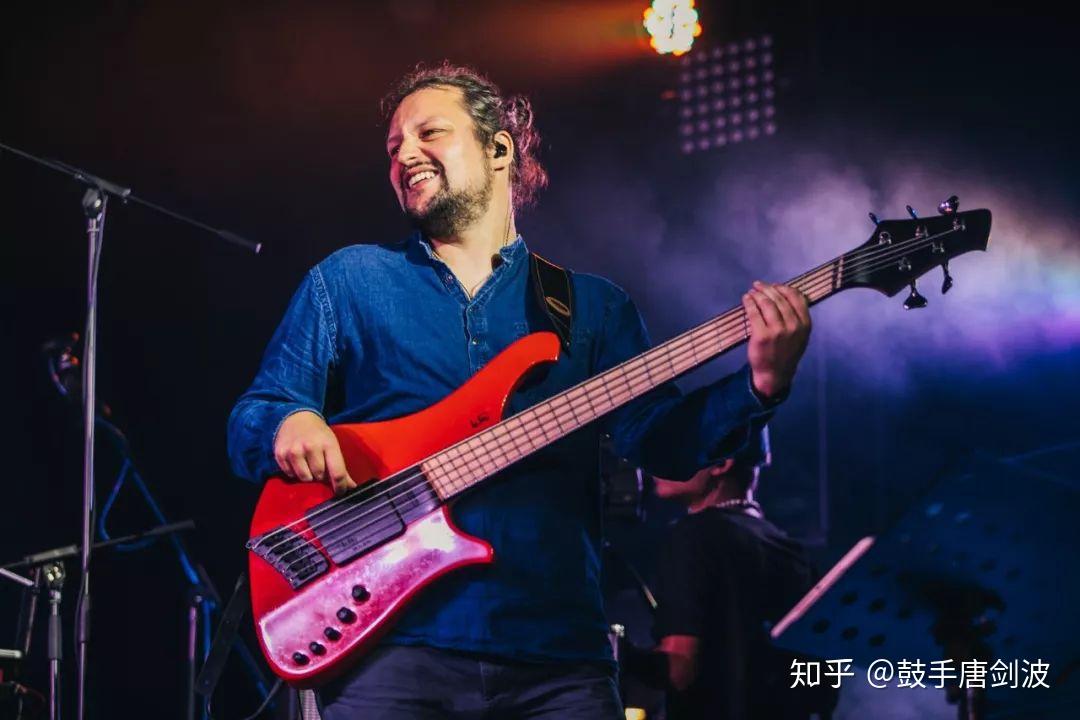 anikanillesnevell四重奏charylife