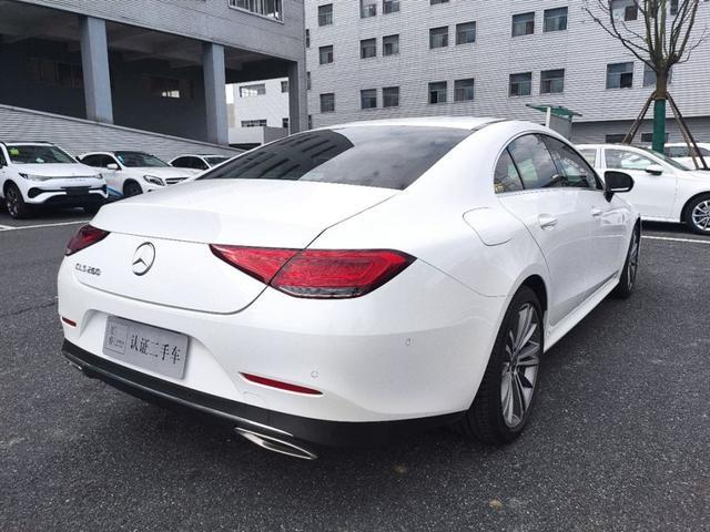 60万的进口大奔15t锦和汽车商业中心带你看二手奔驰cls260